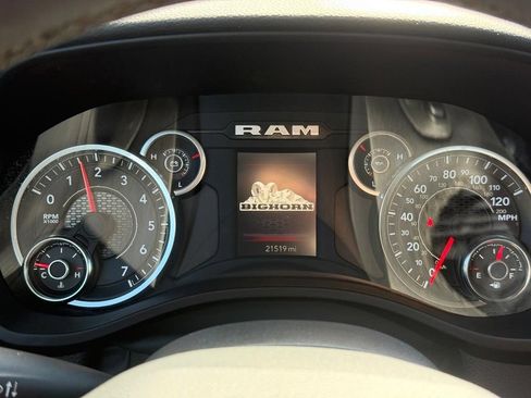 Used 2025 RAM 1500 Big Horn AWD/4WD image 17