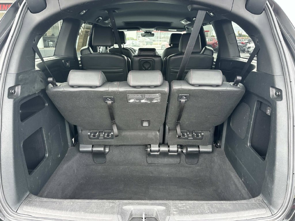 Used 2023 Honda Odyssey Sport image 10