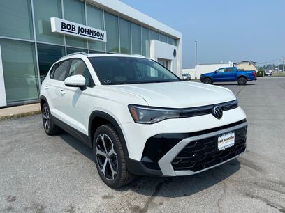 New 2025 Volkswagen Taos SEL