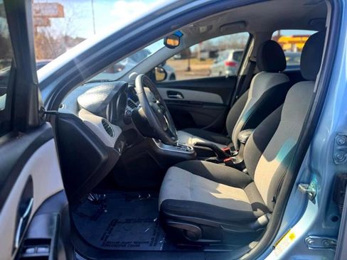 Used 2011 Chevrolet Cruze LS w/ Connectivity Package image 10
