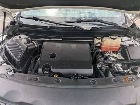Used 2023 Buick Enclave Essence FWD image 28