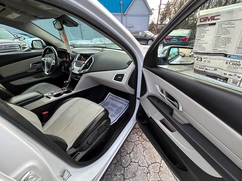 Used 2017 GMC Terrain SLT w/ Open Road Package image 9