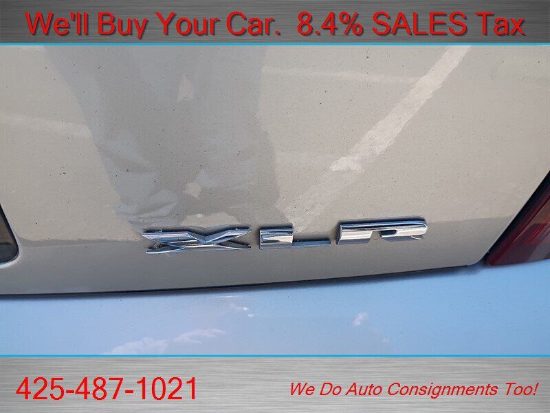 Used 2005 Cadillac XLR RWD image 32
