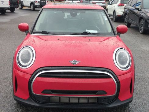 Used 2024 MINI Cooper 2-Door Hardtop image 8