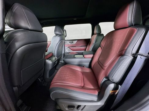 Certified 2025 INFINITI QX80 Autograph w/ Autograph Exterior Package image 31