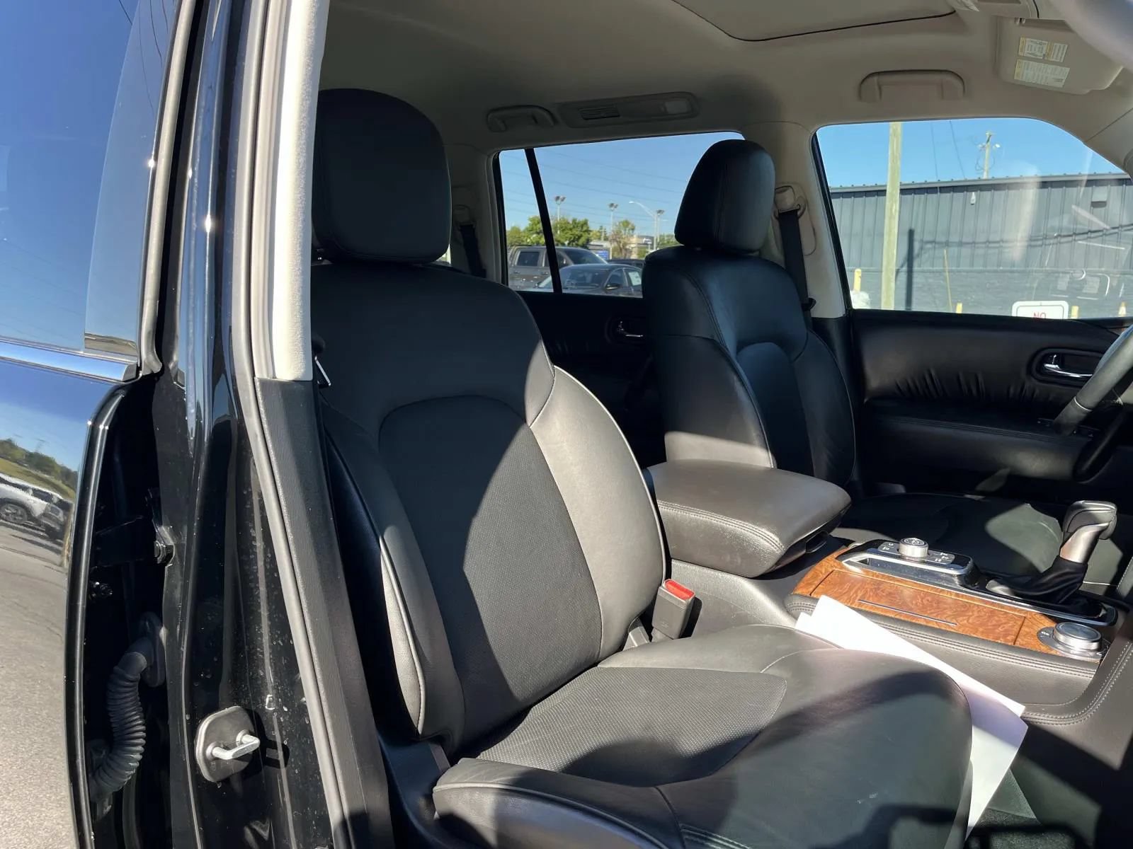 Used 2023 Nissan Armada SL w/ Cargo Package AWD/4WD image 27