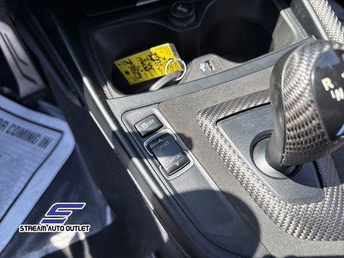 Used 2017 BMW M2 image 23