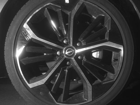 Used 2025 Nissan Altima 2.5 SR image 13