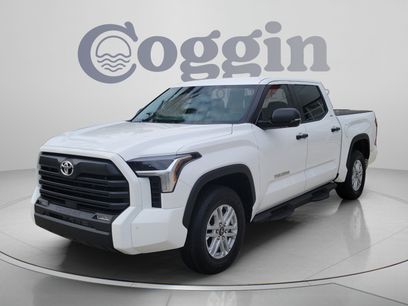 Certified 2025 Toyota Tundra SR5 w/ SR5 Convenience Package