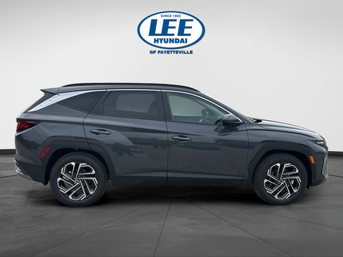 New 2026 Hyundai Tucson SEL Plus FWD image 2