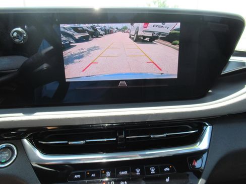 Used 2024 Buick Envista Avenir FWD image 30