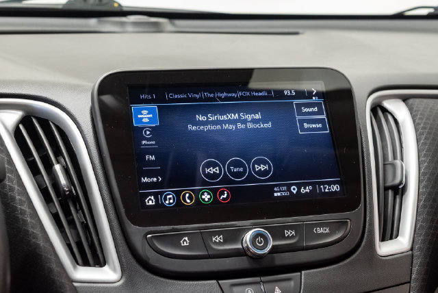 Used 2024 Chevrolet Malibu LT FWD image 16