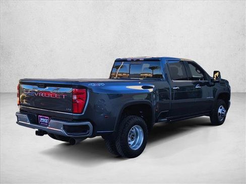 Used 2020 Chevrolet Silverado 3500 LTZ w/ LTZ Plus Package image 5