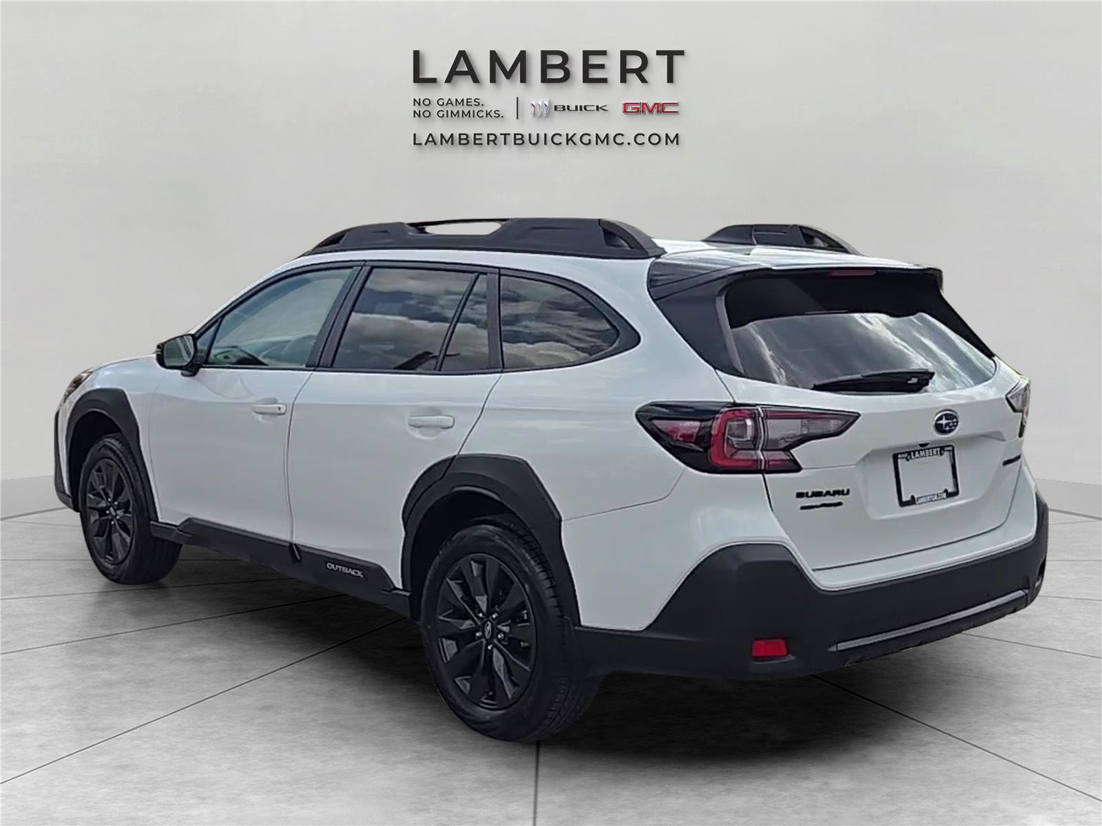Used 2025 Subaru Outback Onyx Edition AWD/4WD image 3
