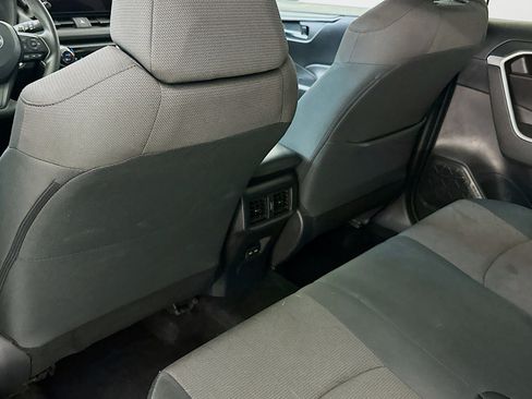 Used 2024 Toyota RAV4 XLE image 28