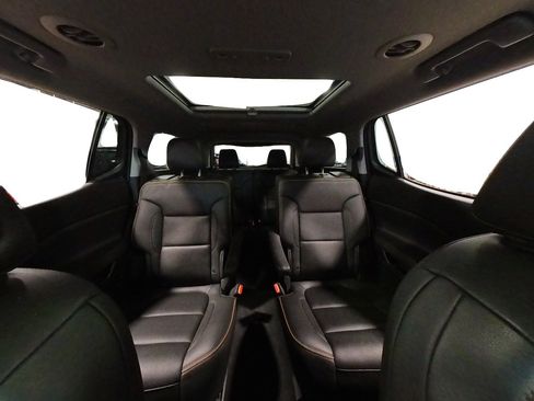 Used 2023 GMC Acadia AT4 w/ Technology Package image 48