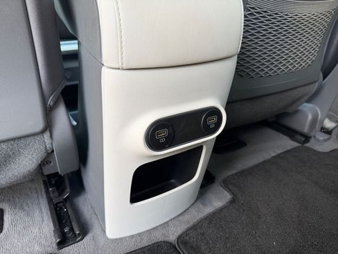 Used 2024 Hyundai Ioniq 5 SEL RWD image 33