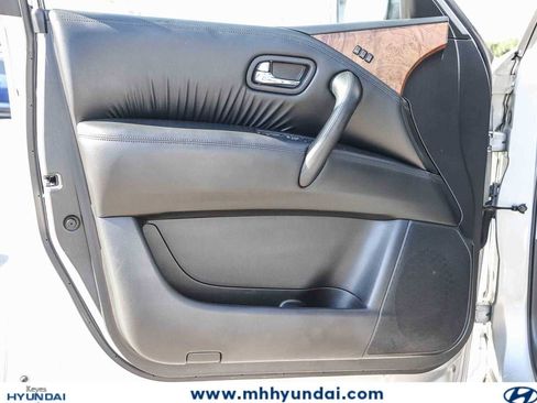 Used 2021 Nissan Armada SL w/ Captain's Chairs Package RWD image 22