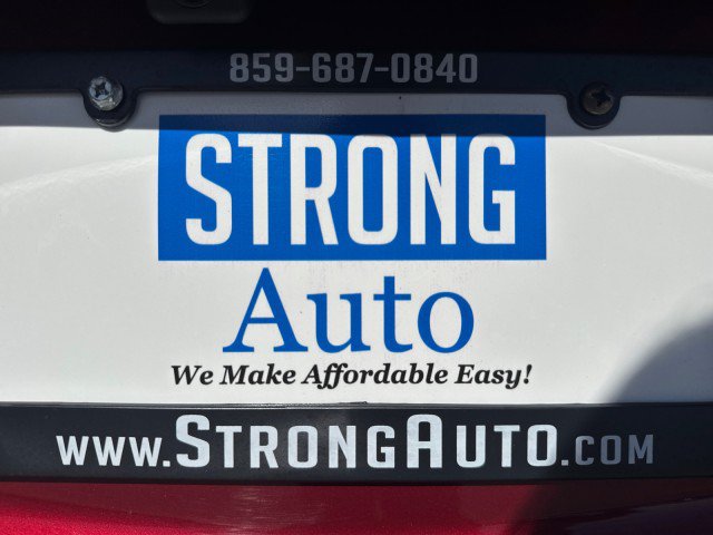 Used 2018 Chevrolet Equinox LT FWD image 17