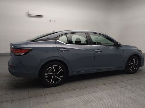 Used 2024 Nissan Sentra SV FWD image 10