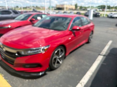 Used 2020 Honda Accord Sport image 3