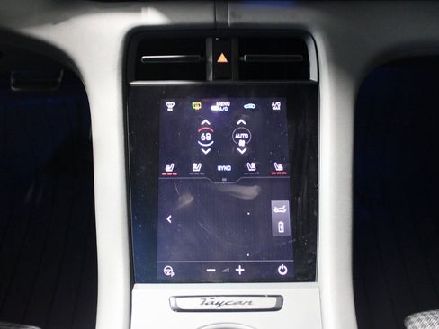 Certified 2025 Porsche Taycan image 33