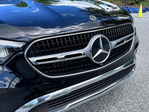 Certified 2023 Mercedes-Benz GLC 300 4MATIC image 35