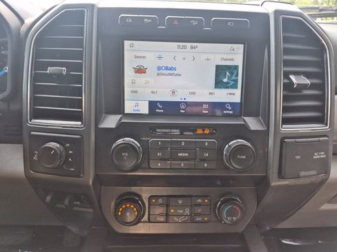 Used 2022 Ford F250 XLT w/ XLT Premium Package AWD/4WD image 20