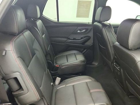 Used 2023 Chevrolet Traverse RS AWD/4WD image 24
