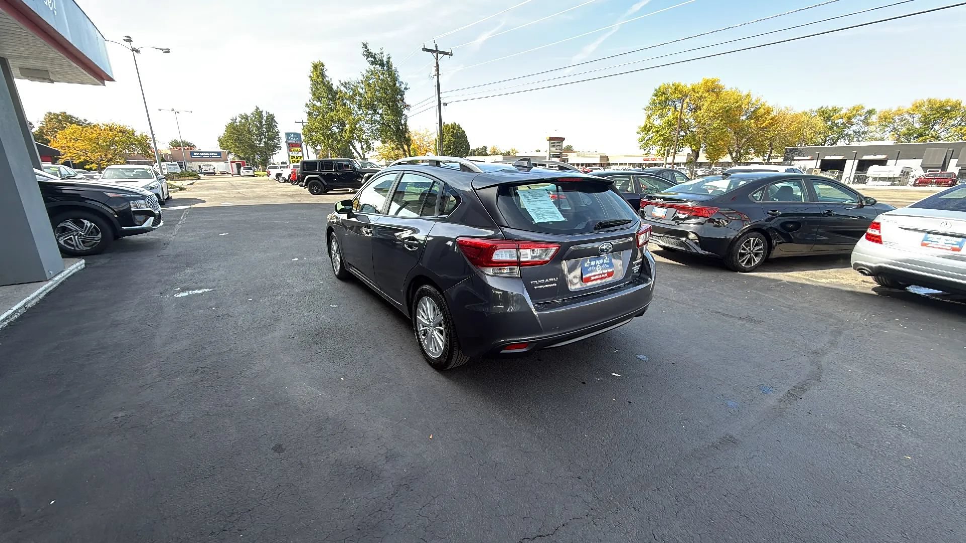 Used 2018 Subaru Impreza 2.0i Premium w/ Eyesight & BSD & Rcta AWD/4WD image 18