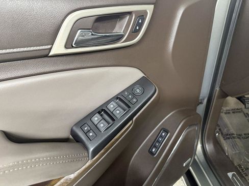 Used 2018 GMC Yukon XL Denali w/ Denali Ultimate Package AWD/4WD image 28