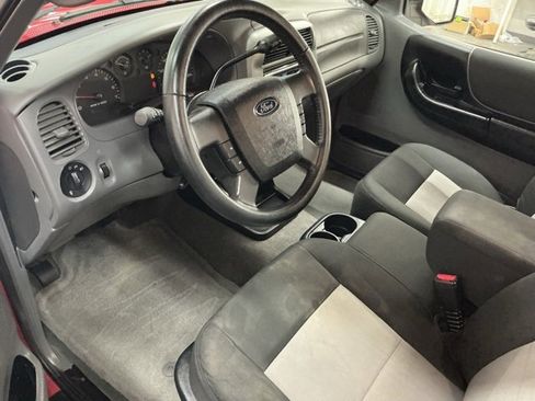 Used 2011 Ford Ranger XLT image 12