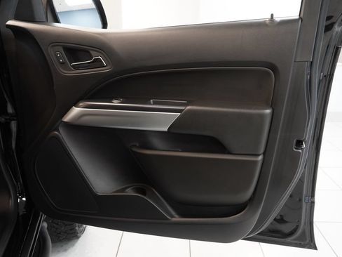 Used 2022 Chevrolet Colorado ZR2 AWD/4WD image 33