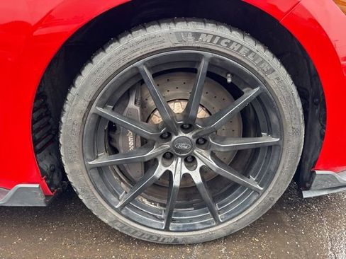 Used 2018 Ford Mustang Shelby GT350 w/ Electronics Package image 25