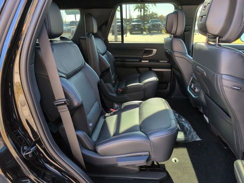 New 2026 Ford Expedition Platinum w/ Stealth Appearance Package image 14