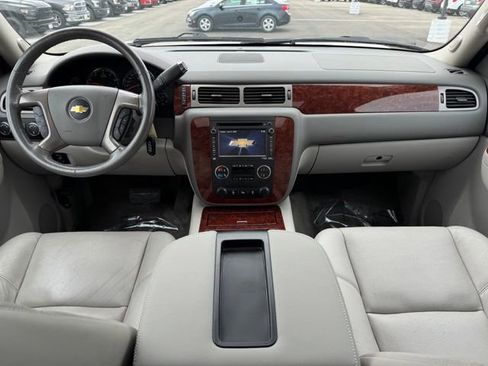 Used 2013 Chevrolet Tahoe LTZ AWD/4WD image 7