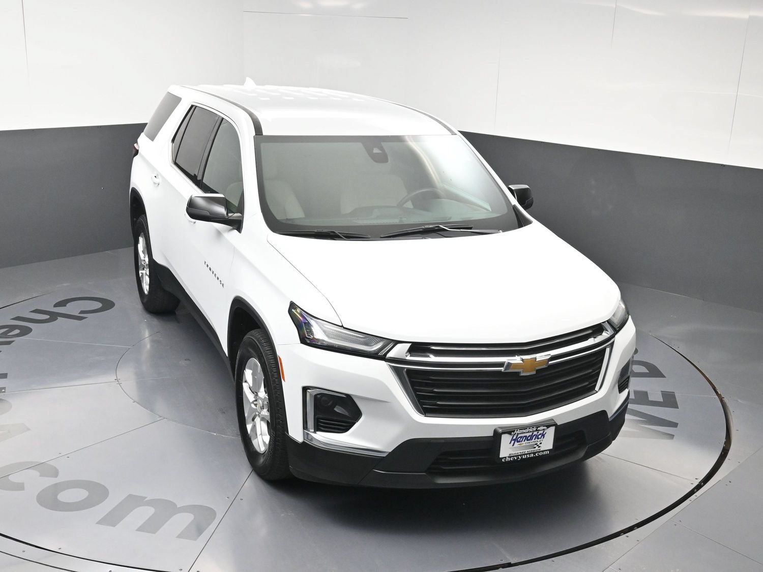 Used 2022 Chevrolet Traverse LS FWD image 31