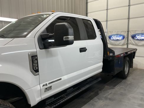 Used 2019 Ford F350 XL w/ XL Value Package image 4