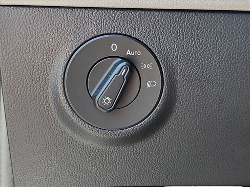 Used 2023 Volkswagen Taos S FWD image 19