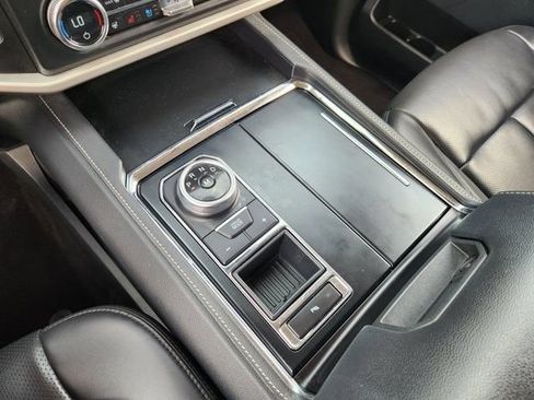 Used 2022 Ford Expedition Max XLT RWD image 19