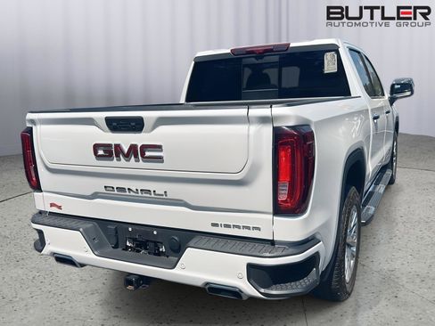 Used 2024 GMC Sierra 1500 Denali w/ Technology Package image 8
