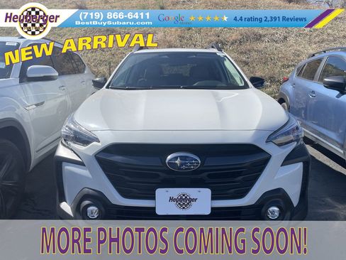 Used 2025 Subaru Outback Premium image 1