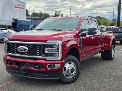 New 2026 Ford F350 Platinum w/ Platinum Plus Package