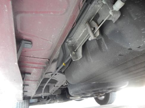 Used 2010 Chrysler Town & Country Touring Plus image 48