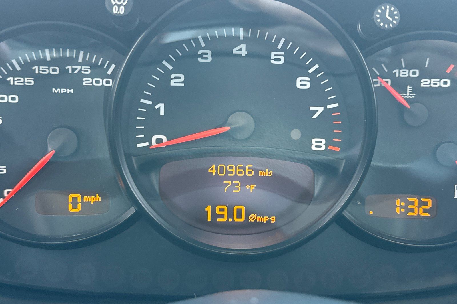 Used 2004 Porsche 911 Carrera RWD image 35