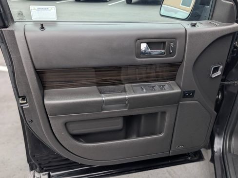 Used 2019 Ford Flex SEL w/ Equipment Group 202A FWD image 21