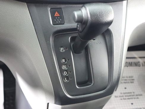 Used 2021 Nissan NV200 SV w/ Sliding Door Glass Package image 21