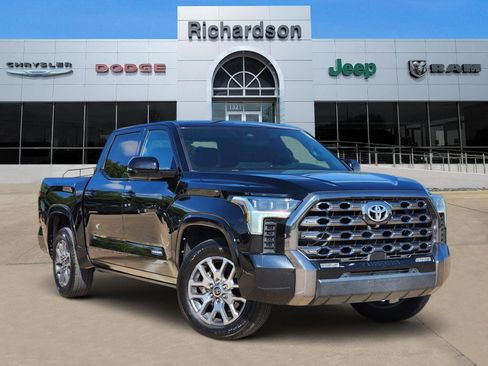 Used 2022 Toyota Tundra Platinum RWD image 1