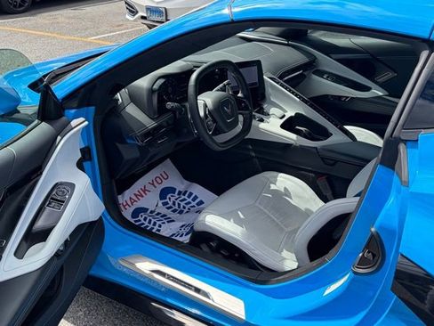 Used 2024 Chevrolet Corvette Stingray Preferred Cpe w/ Stealth Interior Trim Package RWD image 15