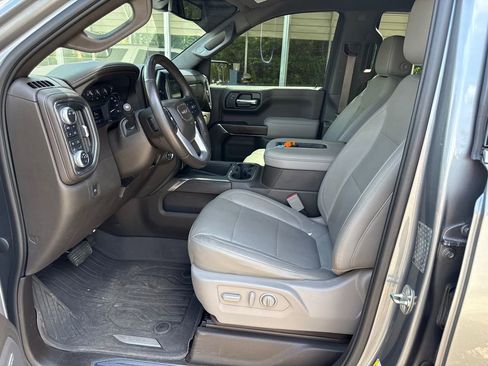 Used 2019 GMC Sierra 1500 SLT w/ SLT Premium Plus Package AWD/4WD image 10